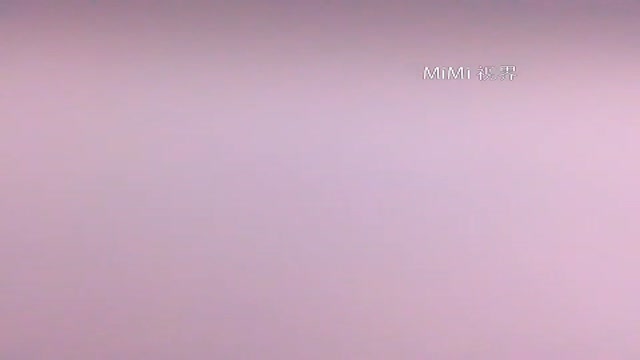 刨腹产的98年漂亮小辣妈正在喂奶 为赚奶粉钱 自拍和老公啪啪 小穴还是很粉很紧 奶子捏出了奶水真想舔干净 - 5XSQ.COM