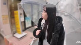 FC2 4729238 [990分到8] G罩杯白皙美乳。用网球练就的性感身材进行激烈的性爱！插入她紧致美丽的臀部，猛烈地插入她多毛的阴户，大量精液喷涌而出。