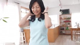 [无码破解]JRZE-253 六十多岁妻子纪录片的首次拍摄 里海ゆうひ
