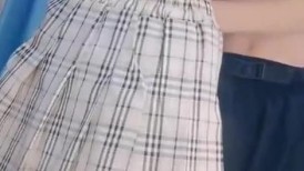 骨感高高瘦瘦的身材，超养眼的嫩逼 跪地扒穴 完美后入4