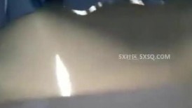 叫娃起床上学，发现他晨勃了哈哈。自拍摸了两下就醒了尴尬死2