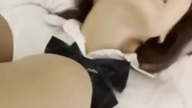 2025年7月最新，【原档泄密】，清纯学生妹，和男友啪啪被渣男拍摄并卖掉，和生活中反差感很大，无套内射操的高潮了！