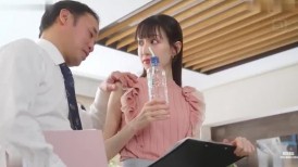 [无码破解]SONE-843 从偶像毕业后，工作急剧下降……这位天气女孩试图东山再起，但在遭受极端性骚扰后……她终于开始渴望大鸡巴。石田凯伦