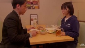 [无码破解]DLDSS-422 我和一个相貌平平、戴着眼镜、胸部隐藏着巨乳的工厂女孩玩得很开心，但她最终变成了一个彻头彻尾的荡妇，疯狂地乞求我射进她的体内。善场麻美