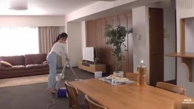 [无码破解]DVAJ-701 嫂子来照顾我，但她穿着丁字裤和紧身裤，我无法抗拒，所以趁父母不在家的时候，我抓住她的屁股狠狠地操了她三天 北野美奈