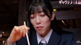 FC2 4743385 被年长前男友教了之后，喜欢上硬核性爱的受虐狂女孩！！性感小穴被性玩具锁住，自由受限，现在正被大屌猛干，大量中出！！ [有]-1
