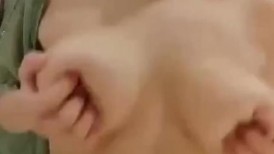 金主爸爸爆操爆乳保时捷销售_叫声婉转好听_一边挨操一边跟爸妈打语音通话_很真实_超级骚