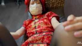 FC2 4742293 【无码】爱Cosplay的女大学生情色写真拍摄中出【露出脸部】