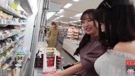 FC2 4744486 这真是国宝级的宝藏！★ 绝对未公开的私密视频，保密了5年，就连这两位也不知道。★ 超人气组合[偶像Mina＆Ririka]偶然拍摄到的震撼视频。限量发售！★ [有]-1