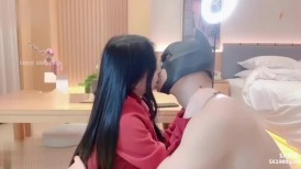 【AI增强】御梦子】榨汁机~绝美嫩模，性奴体质被射后还要清理肉棒